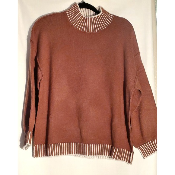 Sweaters - NEW Chyrii Women's Oversized Brown Stitched Cozy Sweater Size‎ SMALL